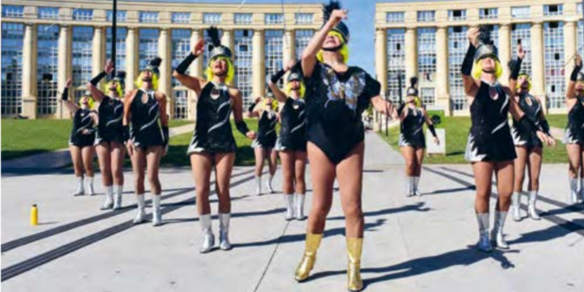 Majorettes, spectacle de danse dans le cadre du Festival Cir & Plus à Blois