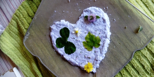 Papier recyclé et cartes à graines : atelier recyclage en famille par le CDPNE, près de Blois